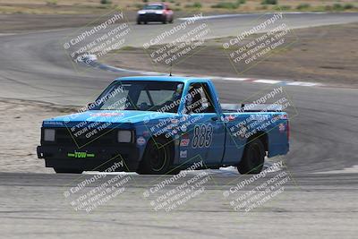 media/Sep-27-2025-24 Hours of Lemons (Sat) [[04fd3ac4ac]]/1pm (Off Ramp)/